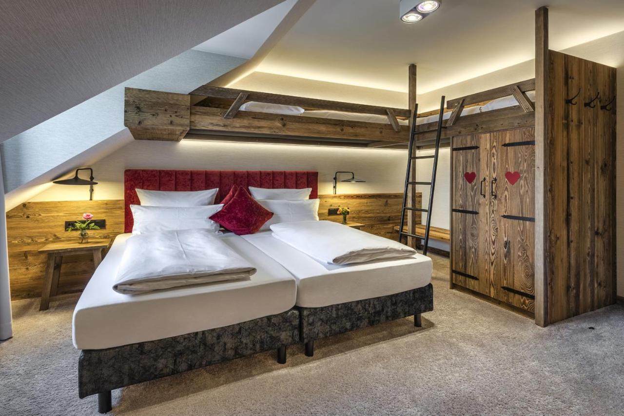 Hotel Schaefflerwirt อัชไฮม์ ภายนอก รูปภาพ