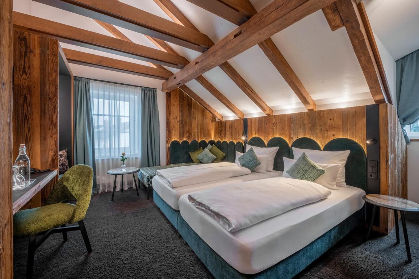 Hotel Schaefflerwirt อัชไฮม์ ภายนอก รูปภาพ