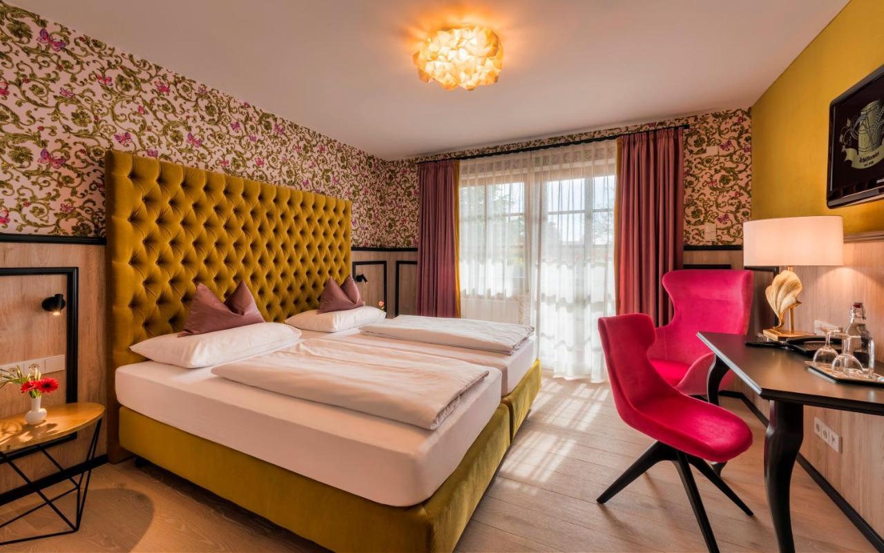 Hotel Schaefflerwirt อัชไฮม์ ภายนอก รูปภาพ