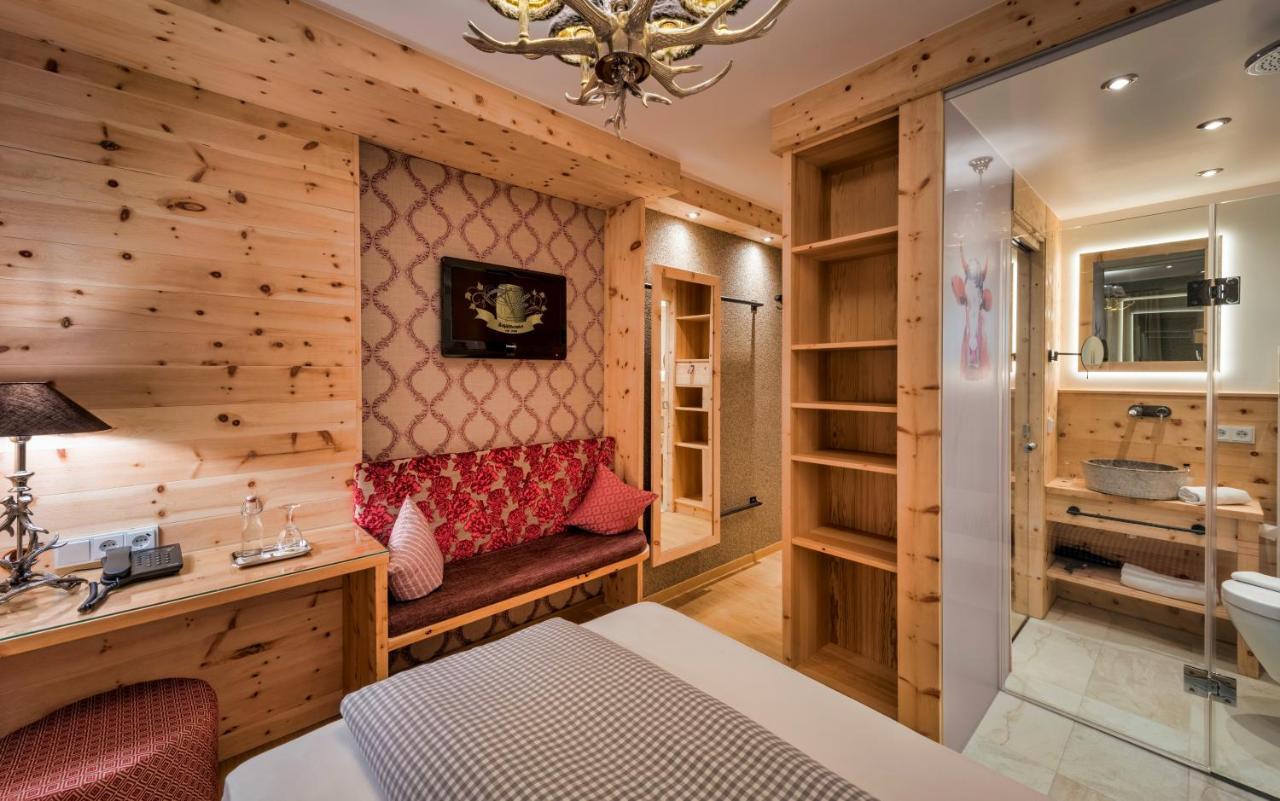 Hotel Schaefflerwirt อัชไฮม์ ภายนอก รูปภาพ